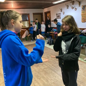 Úklid Hukvald a Vítání jara za zvuku rally