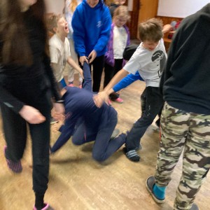 Úklid Hukvald a Vítání jara za zvuku rally