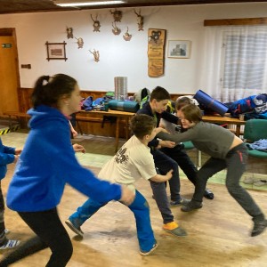 Úklid Hukvald a Vítání jara za zvuku rally