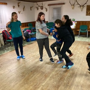 Úklid Hukvald a Vítání jara za zvuku rally