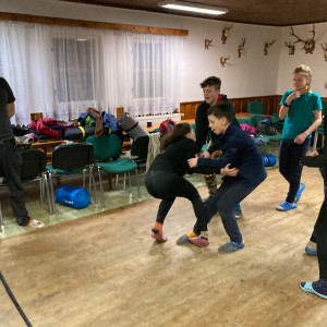 Úklid Hukvald a Vítání jara za zvuku rally