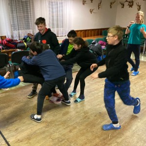 Úklid Hukvald a Vítání jara za zvuku rally