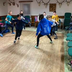 Úklid Hukvald a Vítání jara za zvuku rally