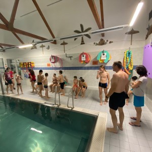 Listopadová oddílovka na bazéně