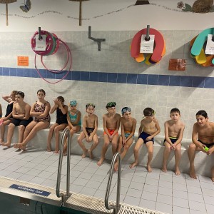 Listopadová oddílovka na bazéně