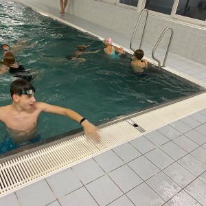Listopadová oddílovka na bazéně
