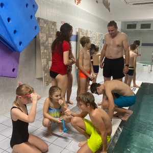 Listopadová oddílovka na bazéně
