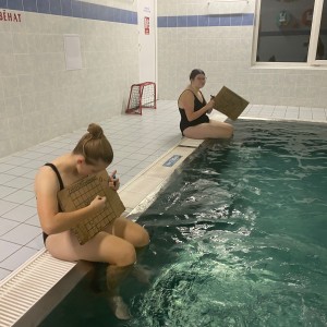 Listopadová oddílovka na bazéně