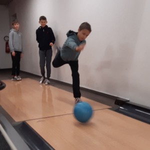 Žraločí předvánoční bowling 8.-9.12.