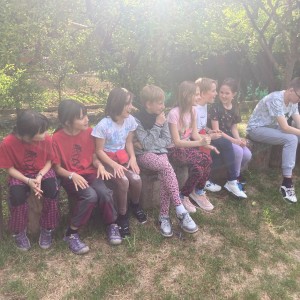 Květnová oddílovka