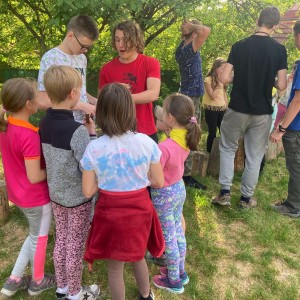 Květnová oddílovka