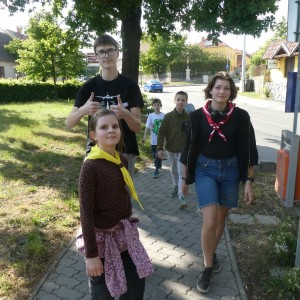 Květnová oddílovka