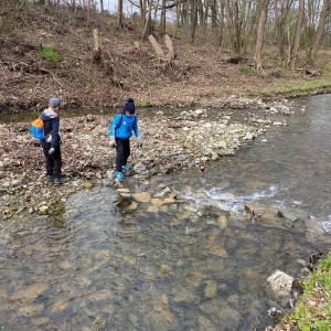 Ukliďme Hukvaldy a Potlach