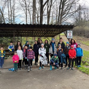 Ukliďme Hukvaldy a Potlach