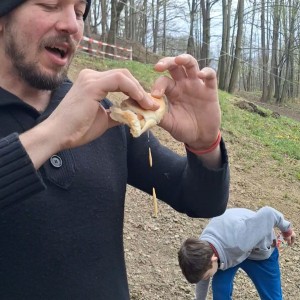 Ukliďme Hukvaldy a Potlach