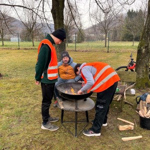 Ukliďme Hukvaldy a Potlach