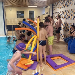 Březnová bázénová oddílovka