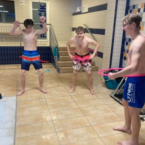 Březnová bázénová oddílovka