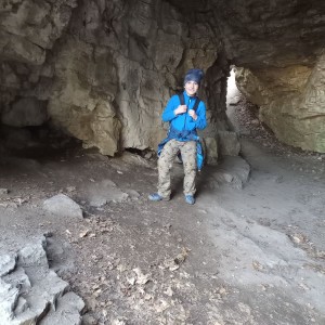 Havrani v jeskyních