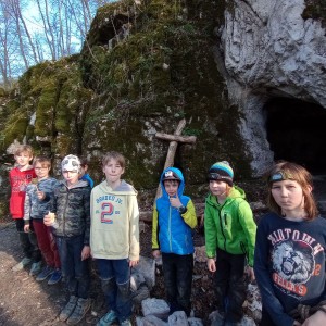 Havrani v jeskyních