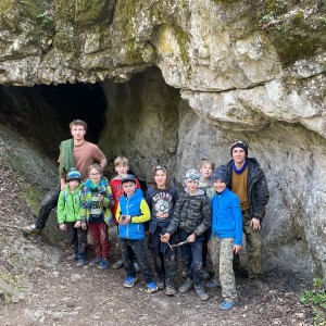 Havrani v jeskyních