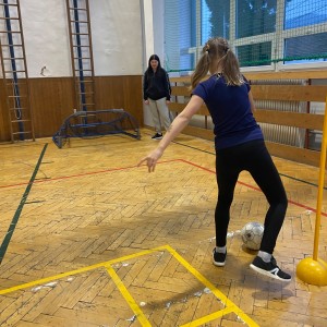 Oddílovka v tělocvičně