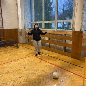 Oddílovka v tělocvičně