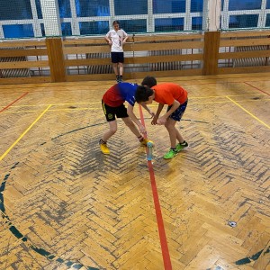 Oddílovka v tělocvičně