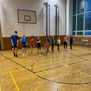 Oddílovka v tělocvičně