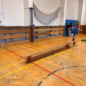 Oddílovka v tělocvičně