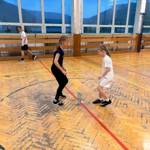 Oddílovka v tělocvičně