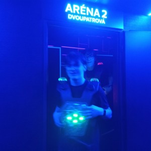 Laser game starších