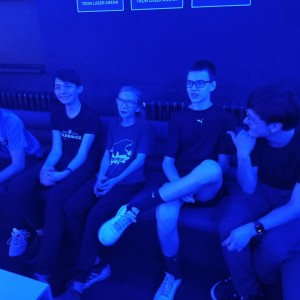 Laser game starších