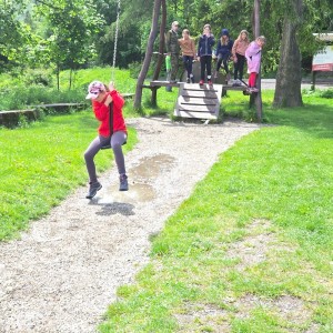 Pandy a Sokoli na Barborce