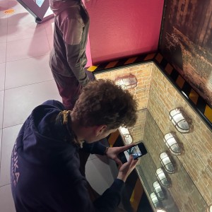 Výprava Lasiček do Absurdia