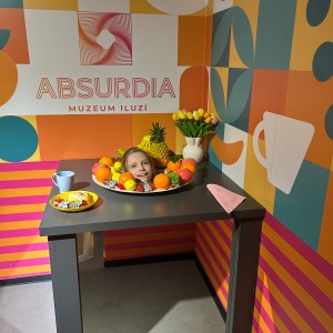 Výprava Lasiček do Absurdia