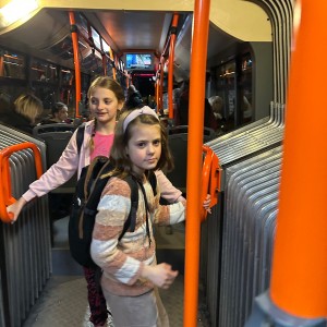 Výprava Lasiček do Absurdia