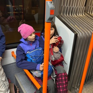 Výprava Lasiček do Absurdia