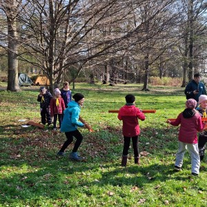 Závody vlčat a světlušek v Šenově