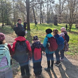 Závody vlčat a světlušek v Šenově