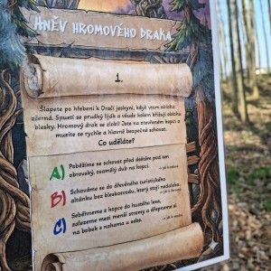 Závody vlčat a světlušek v Šenově