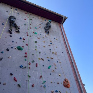 Závody vlčat a světlušek v Šenově