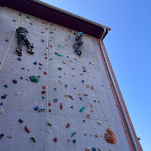 Závody vlčat a světlušek v Šenově