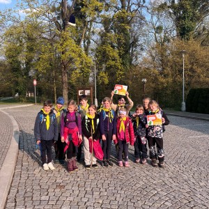 Závody vlčat a světlušek v Šenově